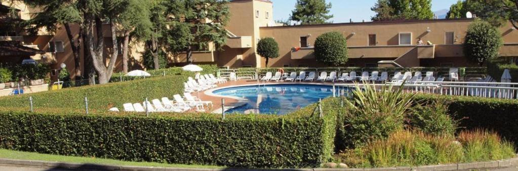 Italianflat - Peschiera Residence Песк'єра-дель-Гарда Екстер'єр фото