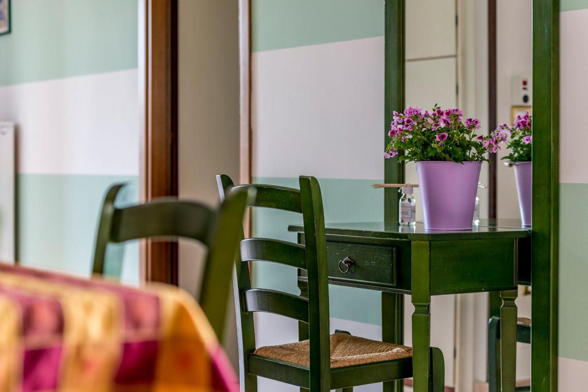 Italianflat - Peschiera Residence Песк'єра-дель-Гарда Екстер'єр фото