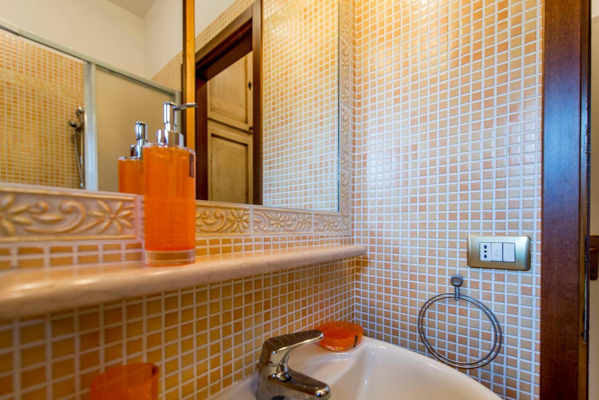 Italianflat - Peschiera Residence Песк'єра-дель-Гарда Екстер'єр фото
